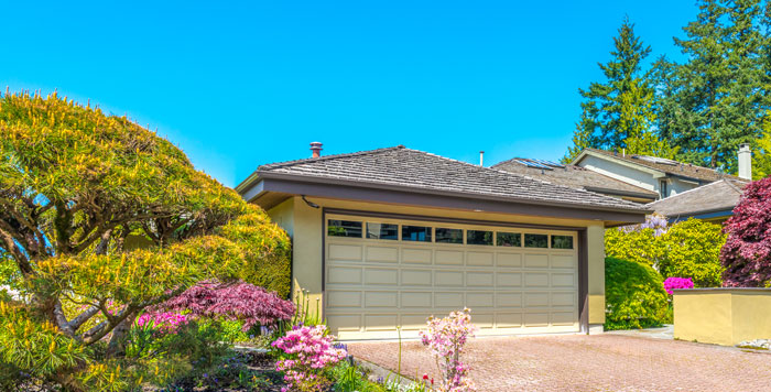 Cranston RI GARAGE DOOR